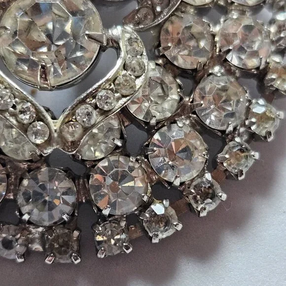 Stunning Rhinestone Brooch #5 - Picture 7 of 8